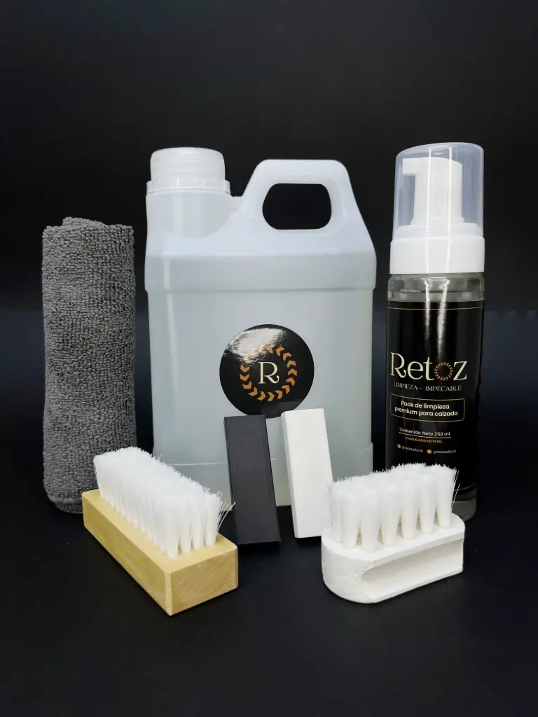 Kit de Limpieza de Zapatilla + 1 Litro de Shampoo